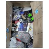 Box Lot of Assorted Household Items Box Lot of Assorted Household Items