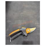Sold as is. No guarantees or returns. Items may Sold as is. No guarantees or returns. Items may