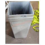 Sold as is. No guarantees or returns. Items may Sold as is. No guarantees or returns. Items may