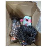 Box Lot of Assorted Items Box Lot of Assorted Items