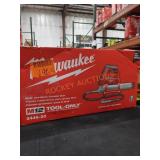 Milwaukee M12 Cordless Grease Gun