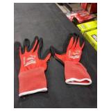 Milwaukee LARGE Assorted Gloves