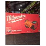 Milwaukee M18 Inflator