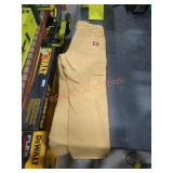 Milwaukee 36x30 Pants