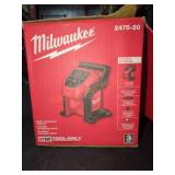 Milwaukee M12 Compact Inflator