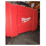 Milwaukee M12 1/2"- 1" FORCE LOGIC PRESS TOOL