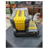 DeWalt 20v/60v 6AH Battery Pack w 4 Amp Charger