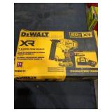 20V Cordless 18-Gauge Narrow Stapler Kit