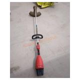 Milwaukee M18 String Trimmer