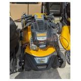 DeWalt 21" gas powered push mower