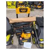DeWalt 3400psi 2.5gpm Gas Pressure Washer