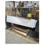 3 porcelain enabled bathtubs