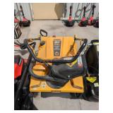 DeWalt 21" 208cc Snow Blower