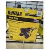 DeWalt 4400 psi gas powered pressure washer