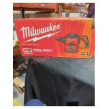 Milwaukee M18 compact vacuum