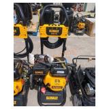 DeWalt 3400psi 2.5gpm Gas Pressure Washer