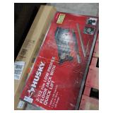 Husky 2 -1/2 Ton Floor Jack