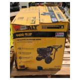 DeWalt 4400PSI Gas Pressure Washer