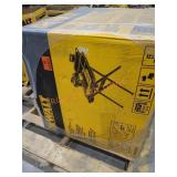 DeWalt 10" Wet Tile Saw With Stand