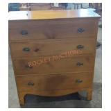 Vintage 4-Drawer Dresser