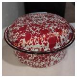 Red Graniteware Dutch Oven