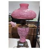 Vintage Pink Oak Leaf Glass Parlor lamp