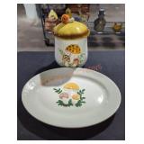 Retra Mushroom Canister and Serving Plate