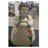 Vintage Shawnee USA Pottery Dutch Girl Jill