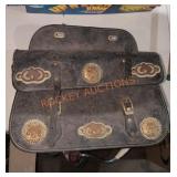 Vintage kids toy gun satchel