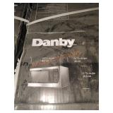 6 X  BID Danby Microwave Oven .9 Cu. Ft.