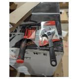 2 crescent tools