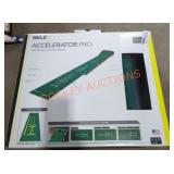 SKLZ Putting Mat with Ball Return SKLZ Putting Mat with Ball Return