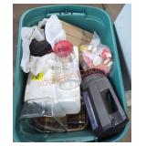 Miscellaneous Household Tote Lot Miscellaneous Household Tote Lot