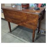 Wood Drop-Leaf Table Wood Drop-Leaf Table
