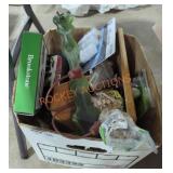 Gold & Home Decor Box Lot Gold & Home Decor Box Lot