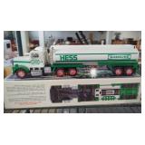Hess 1990 Toy Tanker Truck Hess 1990 Toy Tanker Truck