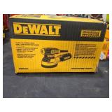 DeWalt 5" Random Orbit Sander