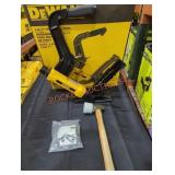 DeWalt 2-N-1 Flooring Tool