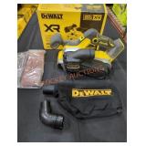 DeWalt 20V 3" x 21" Belt Sander