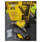 DeWalt 20V 30ï¿½ Paper Collated Framing Nailer