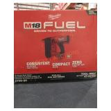 Milwaukee M18 Gauge Brad Nailer