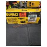 DeWalt 4-1/2" Small Angle Grinder With Paddle