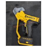 Dewalt 1.5" 20v max cordless pruner