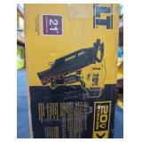 DeWalt 21ï¿½ round head nailer