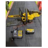 DeWalt 20V 12" Compact Chainsaw Kit