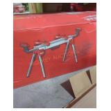 Milwaukee folding miter saw stand