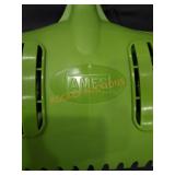 Ames handle leaf collecting tool
