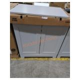 18.5" x 30" x 32" Cabinet with Top