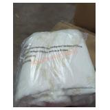 1 white full/queen blanket 1 white full/queen blanket