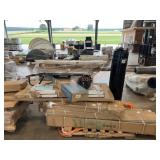 DeWalt Tough System, Floor Jack, Door, Hand DeWalt Tough System, Floor Jack, Door, Hand